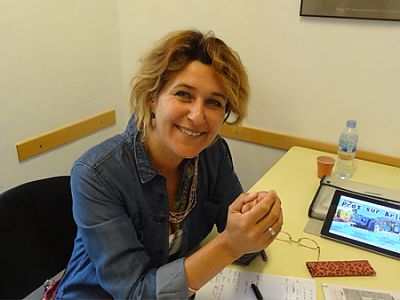 Nuestra escuela de español en Granada administra el examen D.E.L.E. y la PRUEBA CCSE para la obtención de la nacionalidad española.