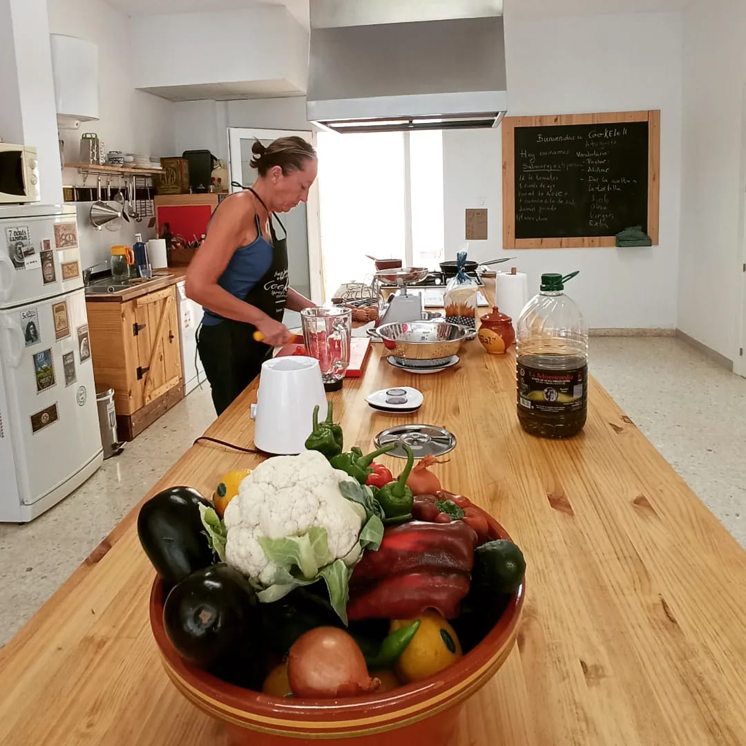 SPANISH & COOKING IN GRANADA