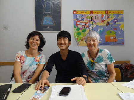 Spanish for adult groups in Granada